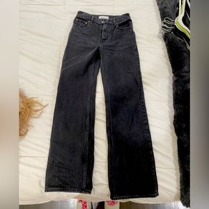 A&F 90s relaxed jeans